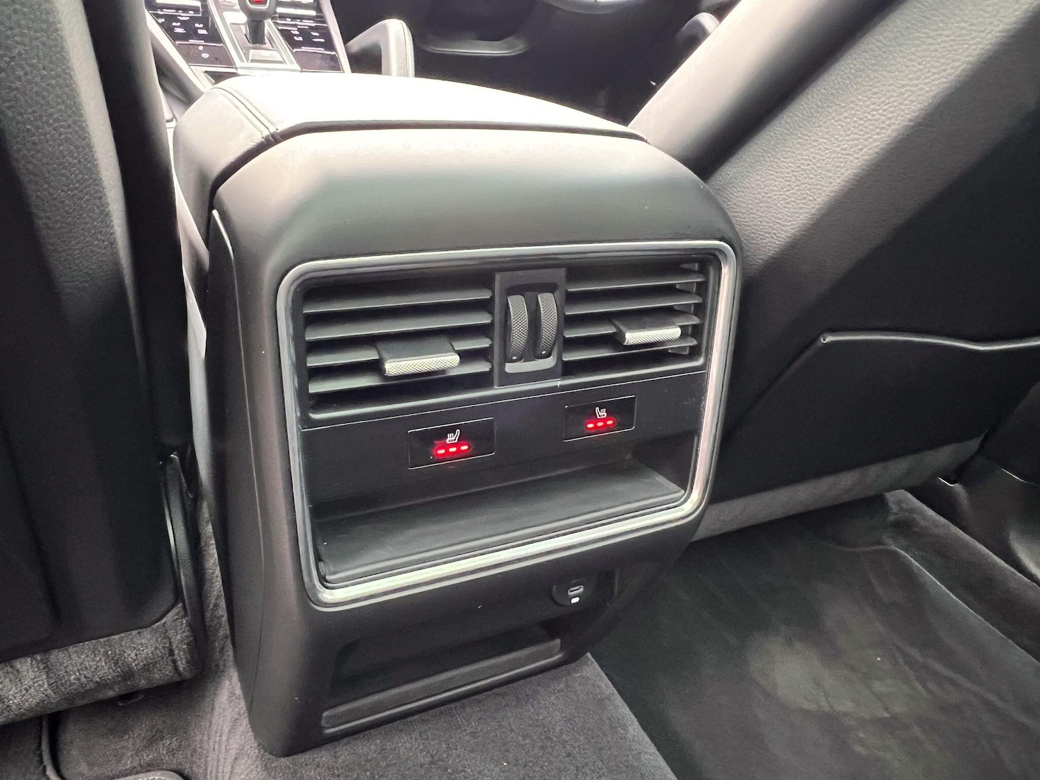 Used Porsche Cayenne 2019 for sale - 76060922: Photo 15