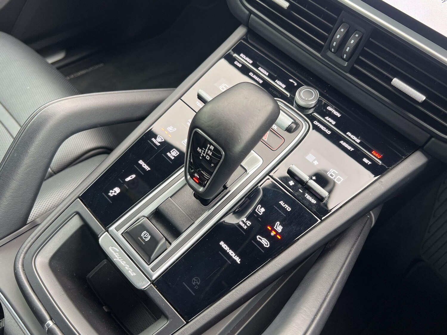 Used Porsche Cayenne 2019 for sale - 76060922: Photo 32