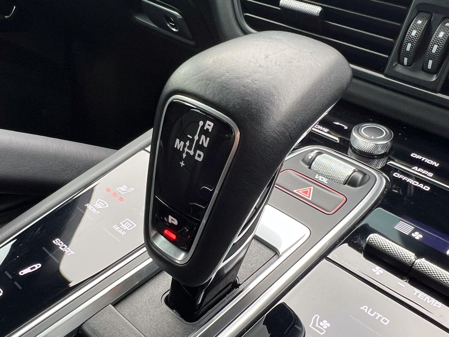 Used Porsche Cayenne 2019 for sale - 76060922: Photo 33