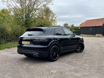Used Porsche Cayenne 2019 for sale - 76060922: Photo 4