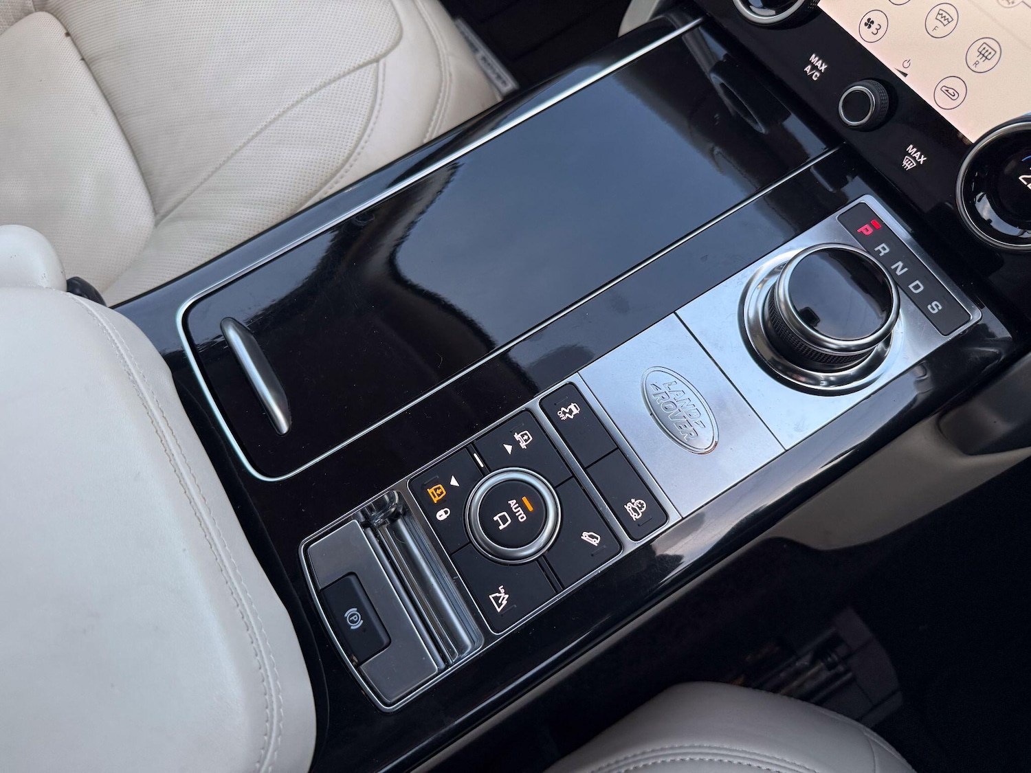 Used Land Rover Range Rover 2019 for sale - 77290530: Photo 25