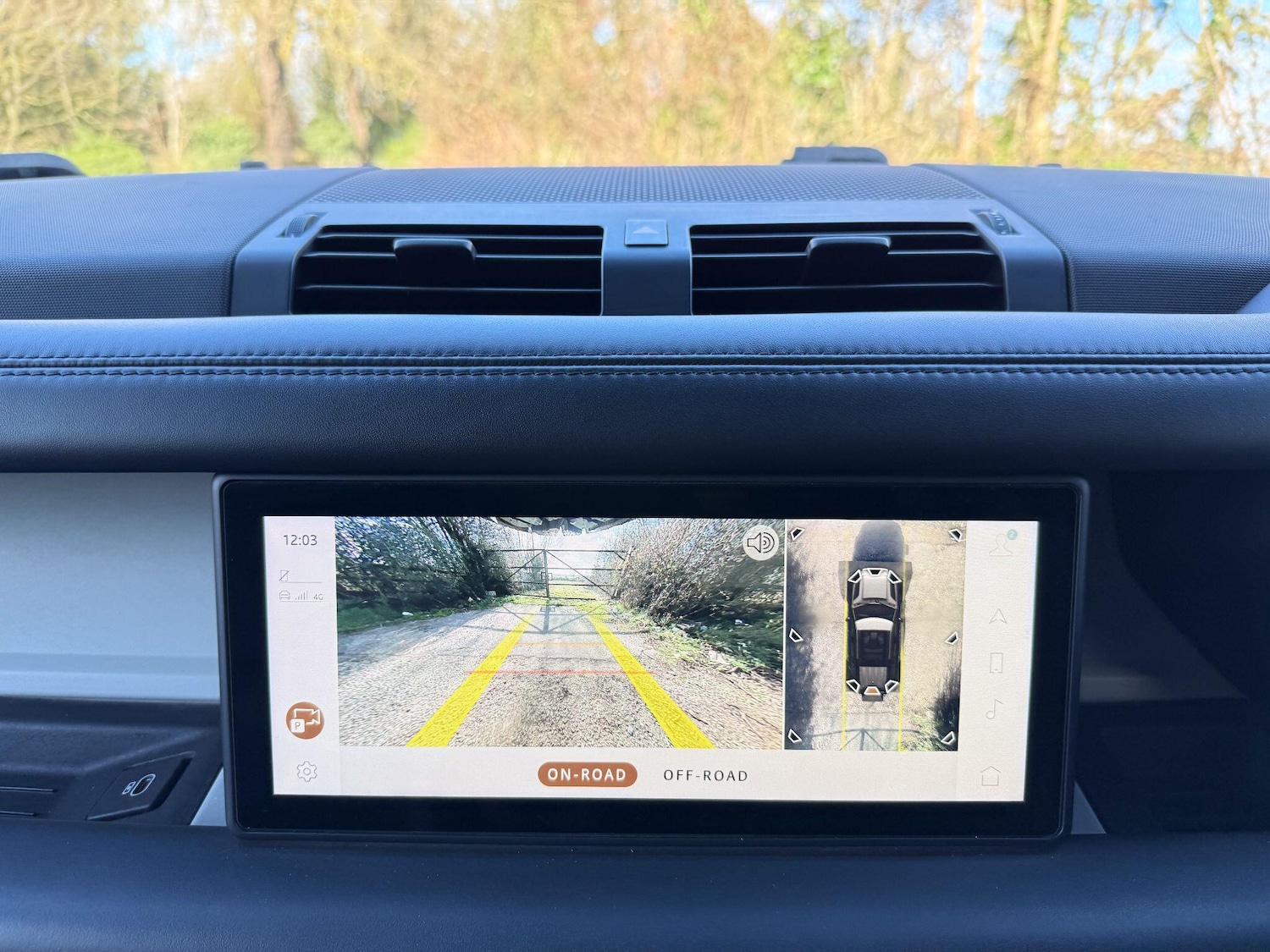 Used Land Rover Defender 110 2021 for sale - 77550239: Photo 15