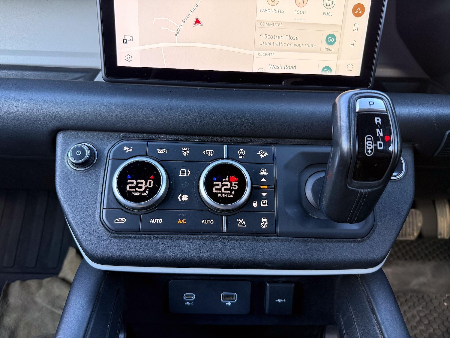 Used Land Rover Defender 110 2021 for sale - 77550239: Photo 25