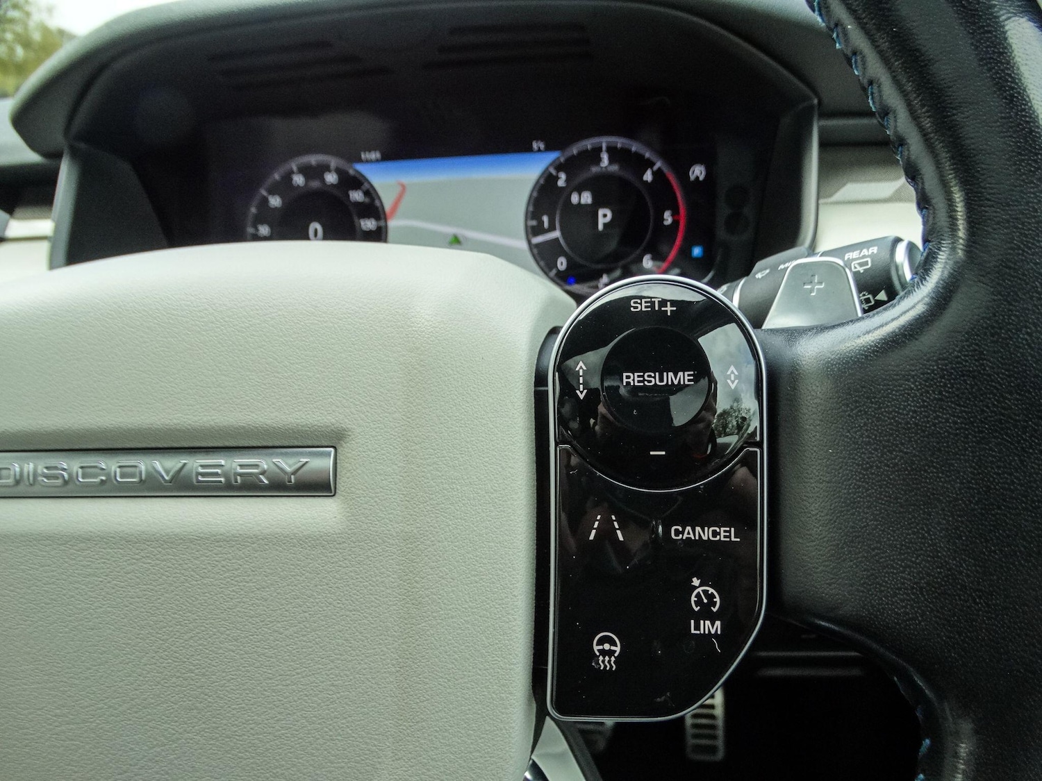 Used Land Rover Discovery 2018 for sale - 78033775: Photo 39