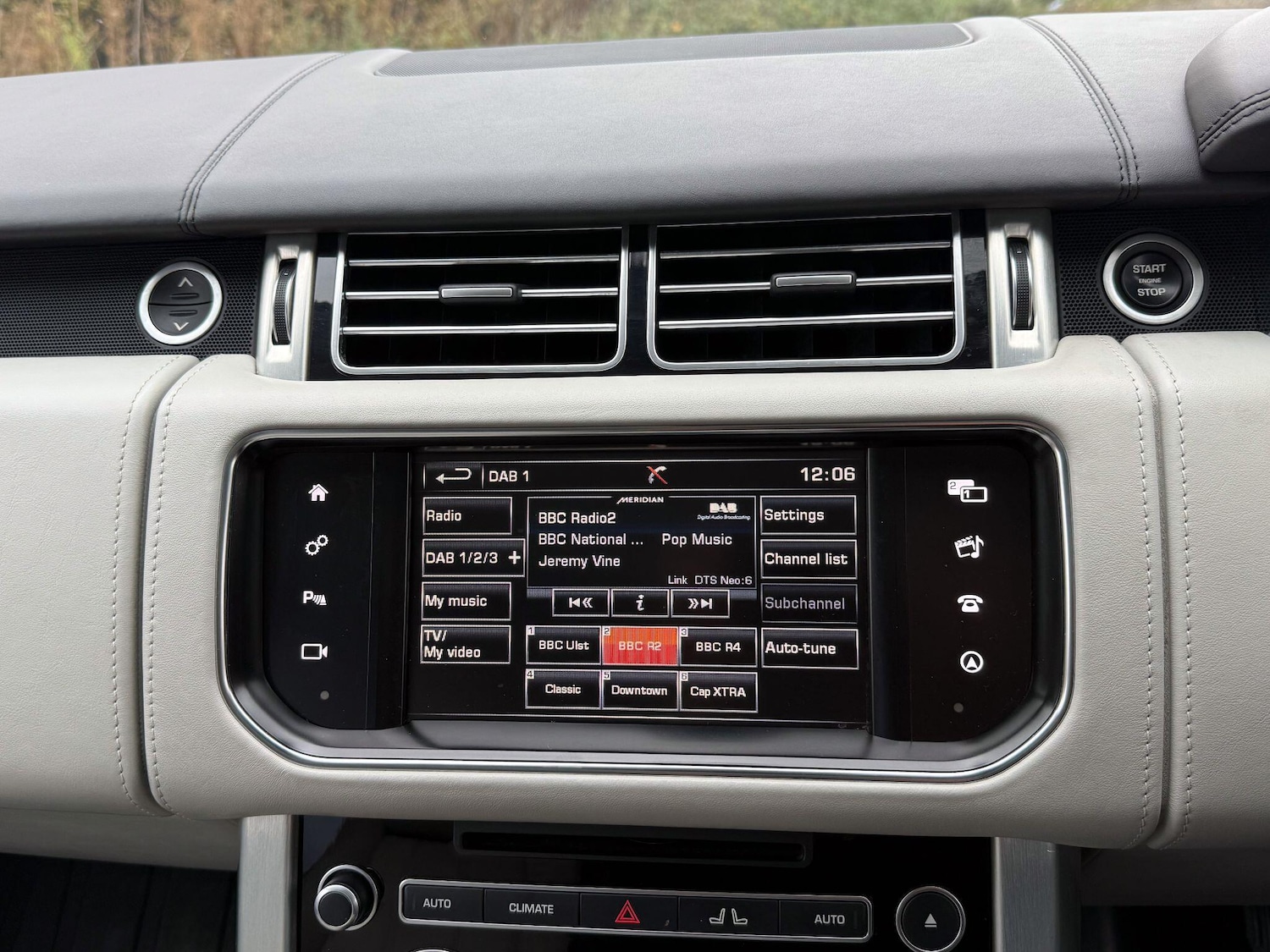 Used Land Rover Range Rover 2015 for sale - 76425271: Photo 23