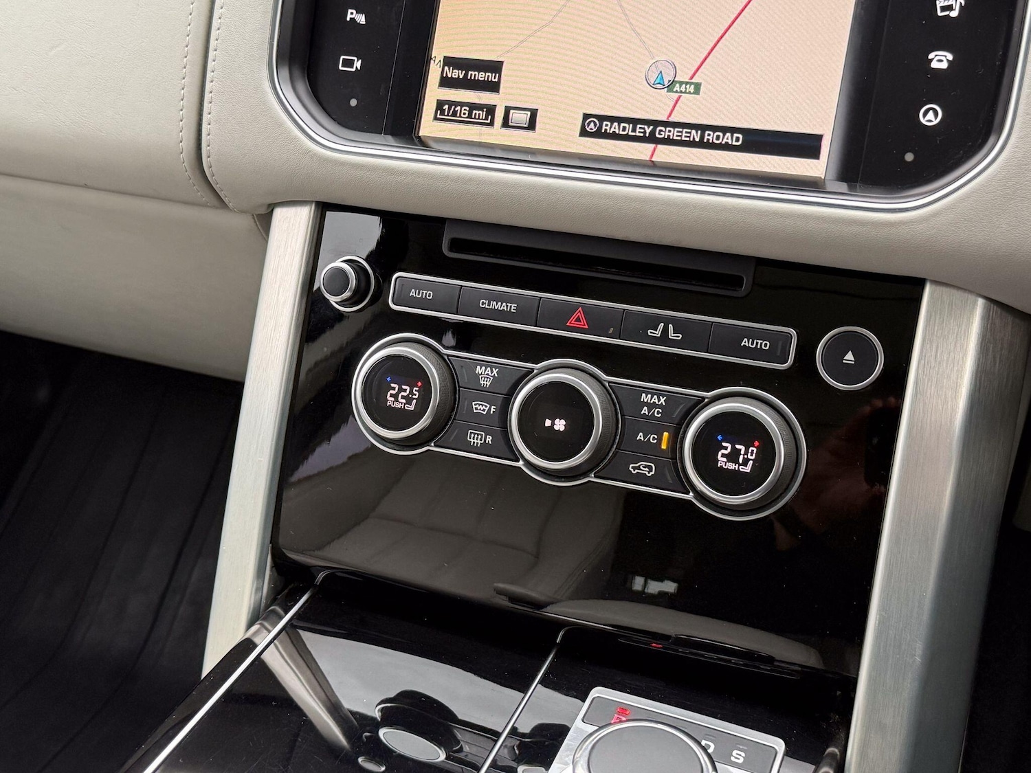 Used Land Rover Range Rover 2015 for sale - 76425271: Photo 29