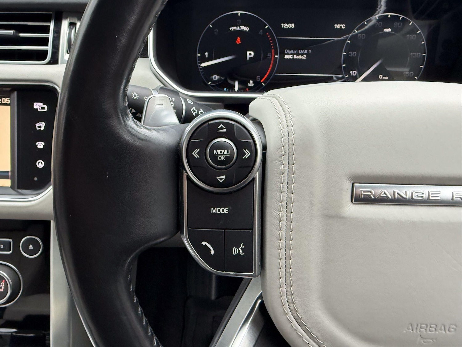 Used Land Rover Range Rover 2015 for sale - 76425271: Photo 31