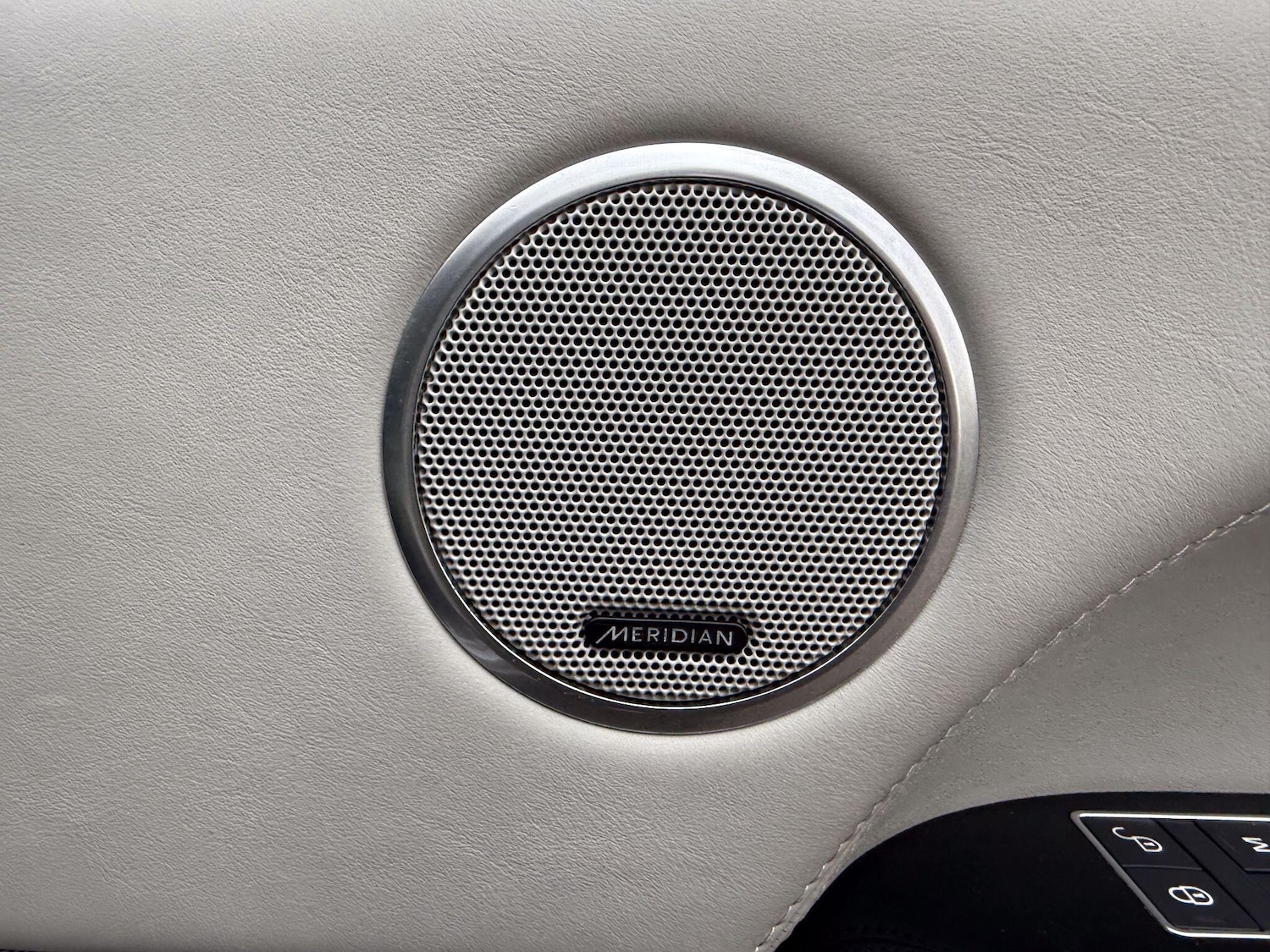 Used Land Rover Range Rover 2015 for sale - 76425271: Photo 8