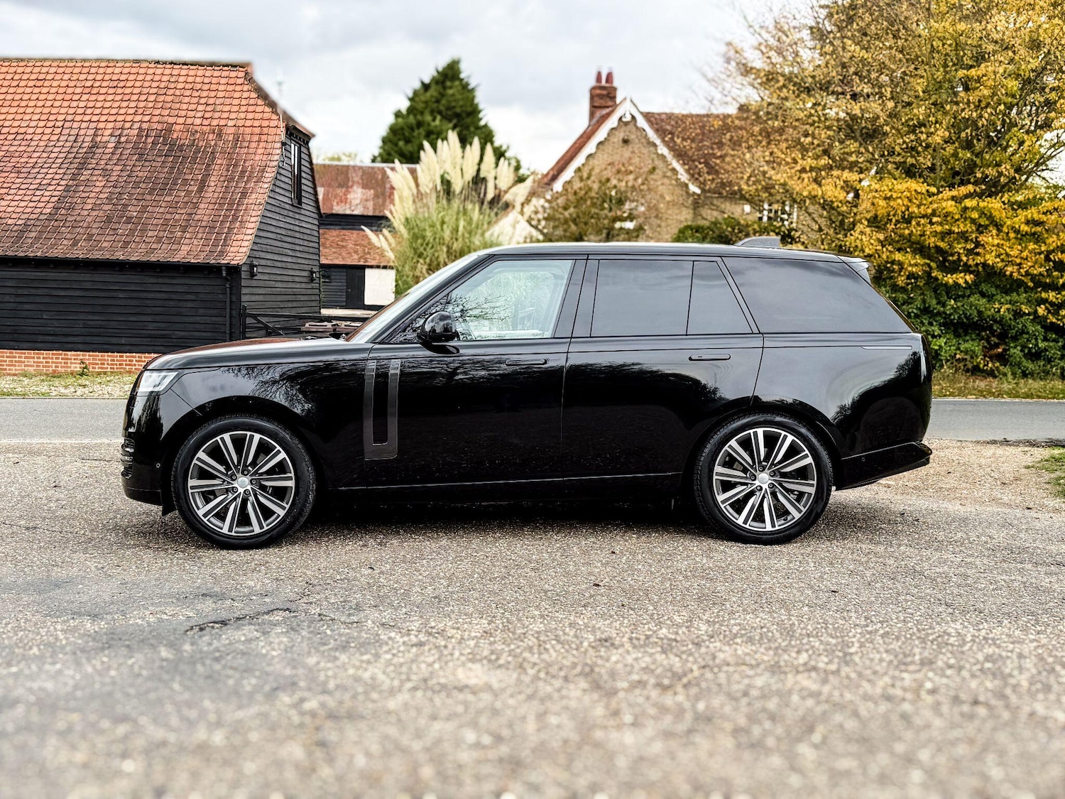 Used Land Rover Range Rover 2022 for sale - 76361525: Photo 2