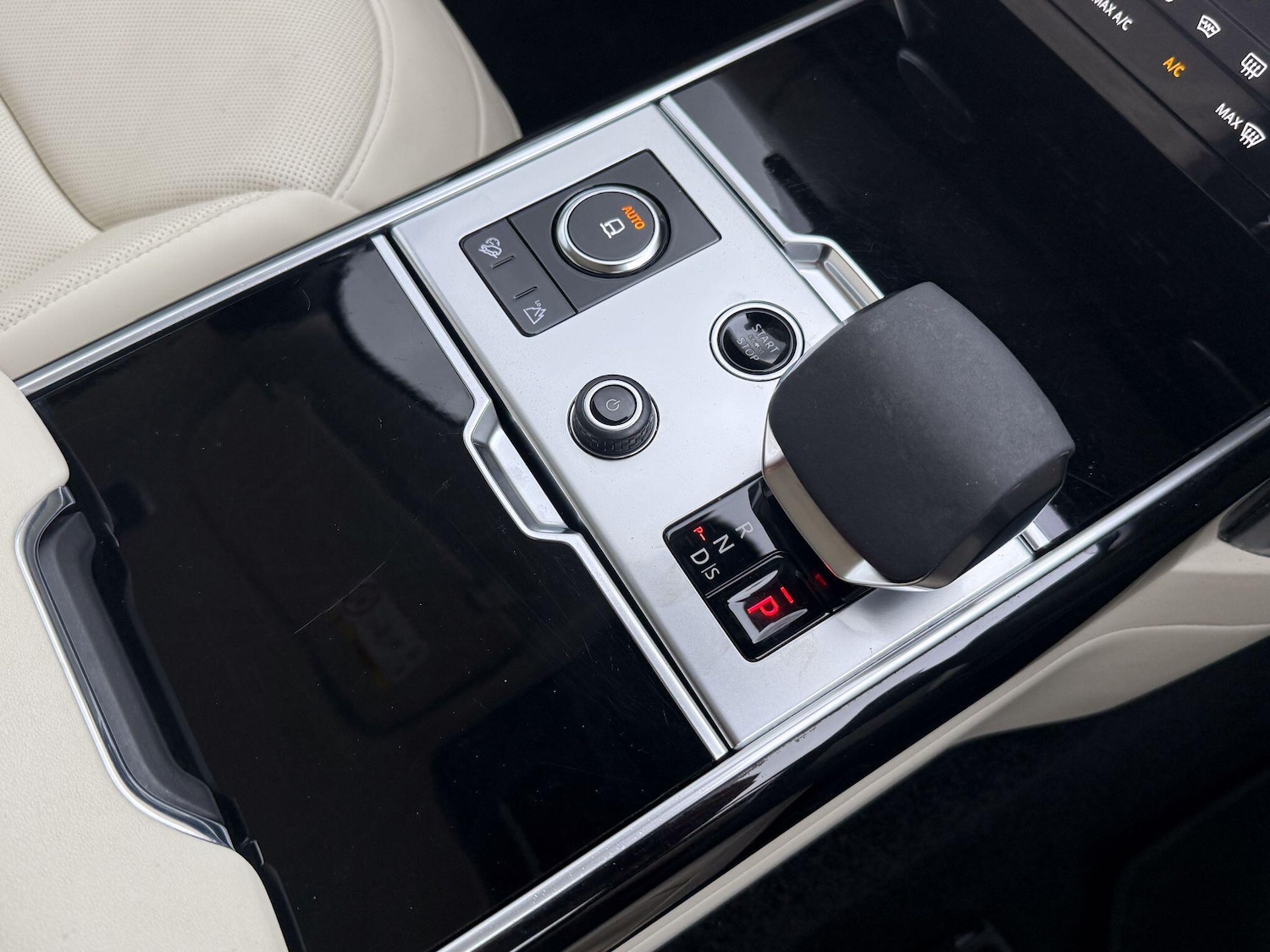 Used Land Rover Range Rover 2022 for sale - 76361525: Photo 33