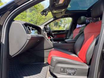 Used Bentley Bentayga 2017 for sale - 74921592: Photo