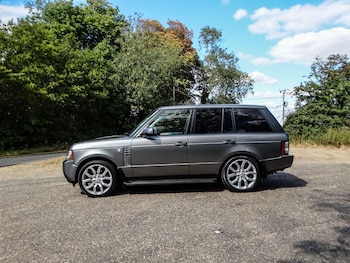 Used Land Rover Range Rover 2010 for sale - 79452769: Photo