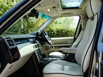 Used Land Rover Range Rover 2010 for sale - 79452769: Photo