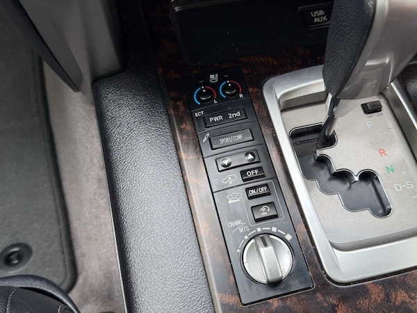 Used Toyota Landcruiser for sale - 75258055: Photo 21