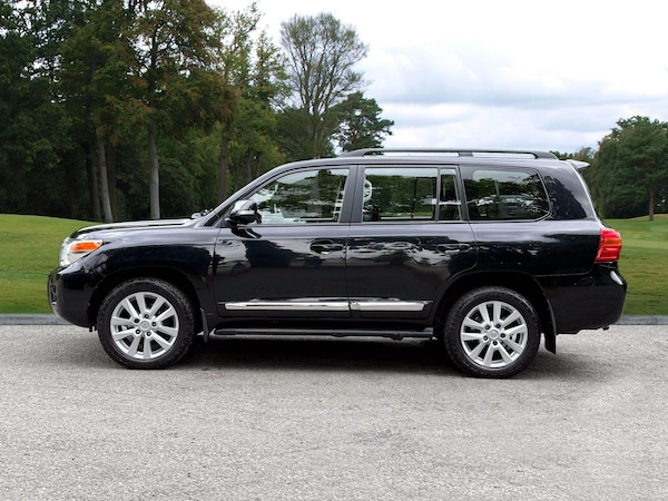 Used Toyota Landcruiser for sale - 75258055: Photo 2