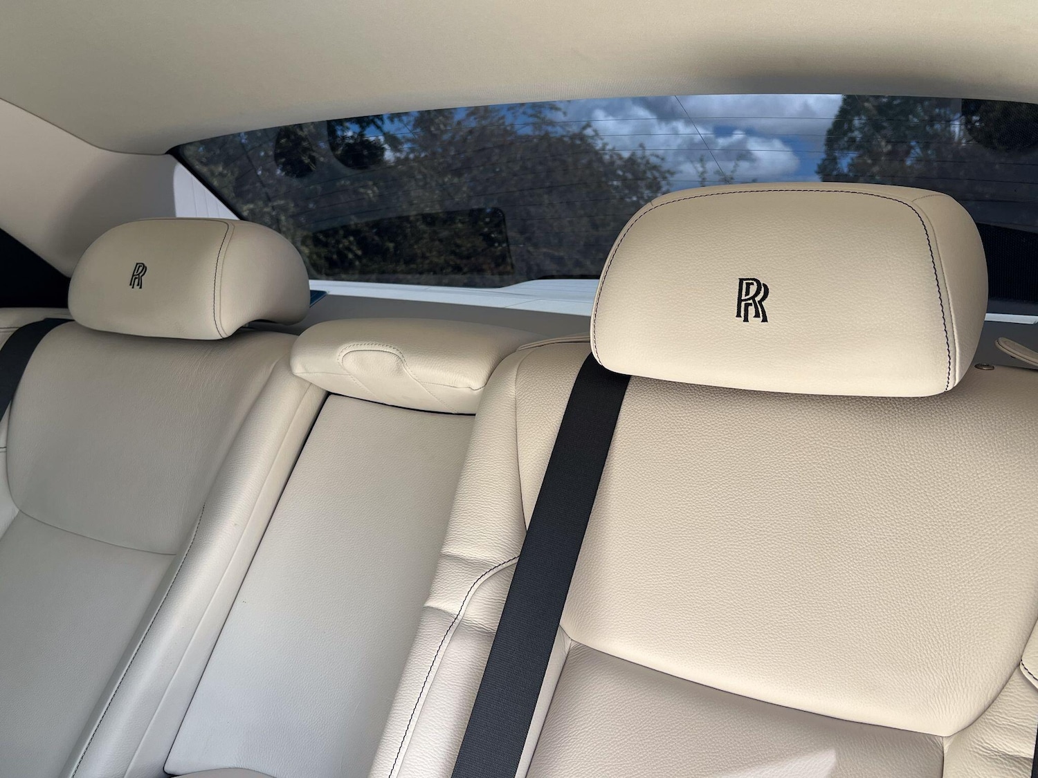Used Rolls-Royce Ghost 2015 for sale - 75768817: Photo 19
