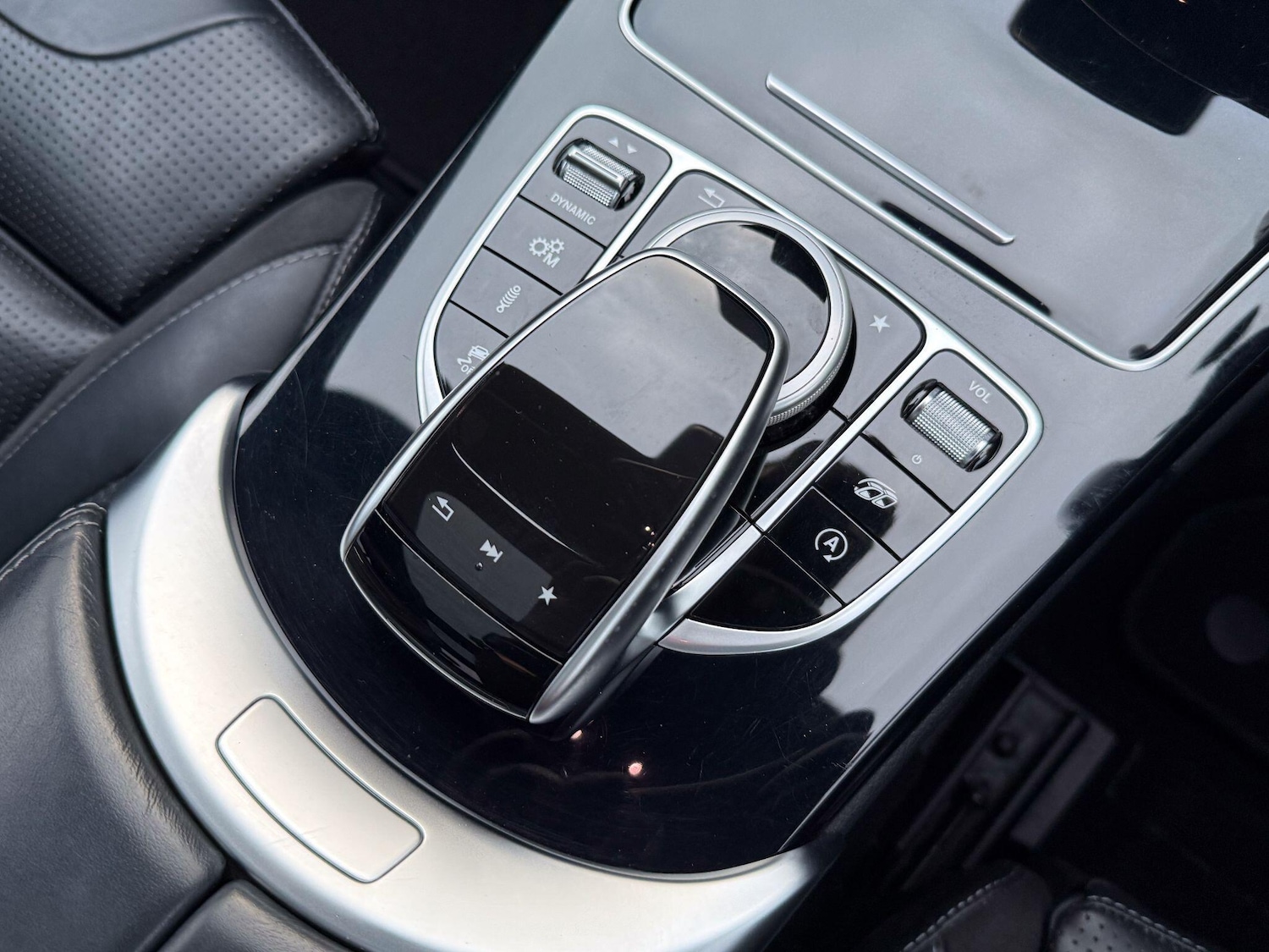 Used Mercedes-Benz C Class 2016 for sale - 77238597: Photo 29