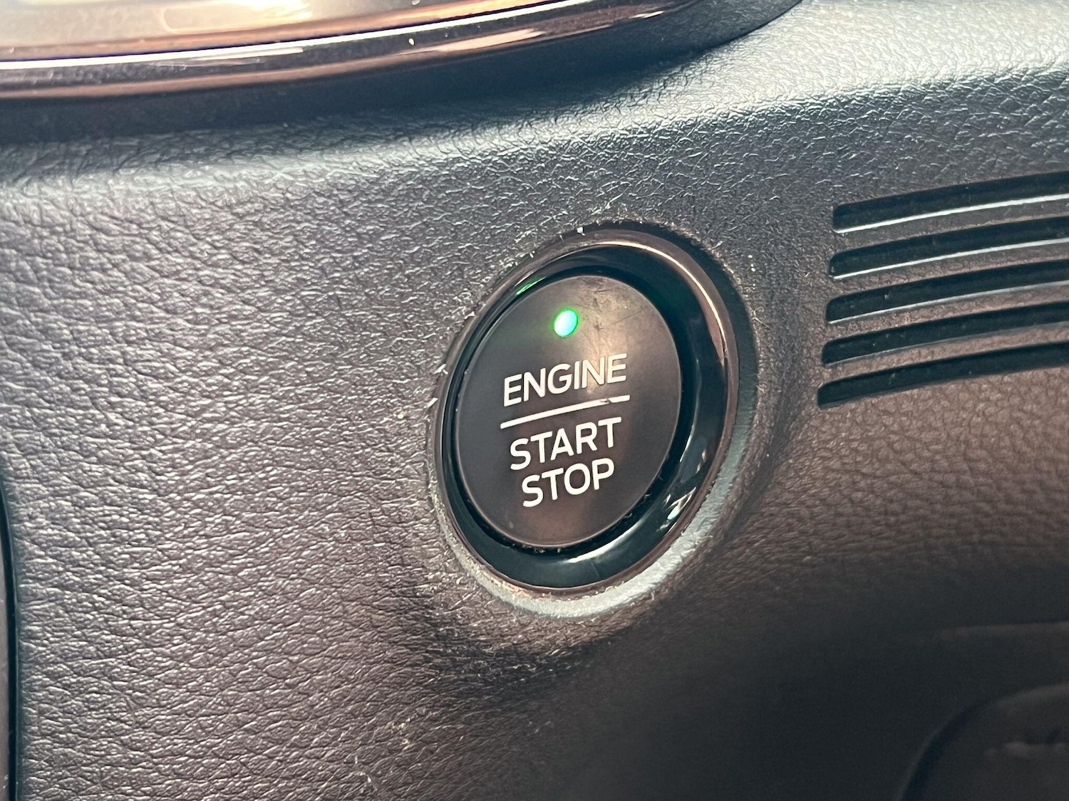 Vehicle 33