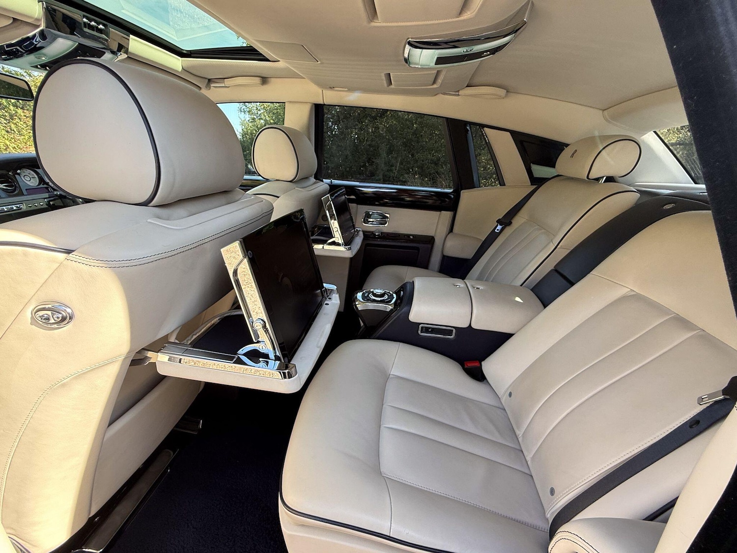 Used Rolls-Royce Phantom 2012 for sale - 76013446: Photo 18