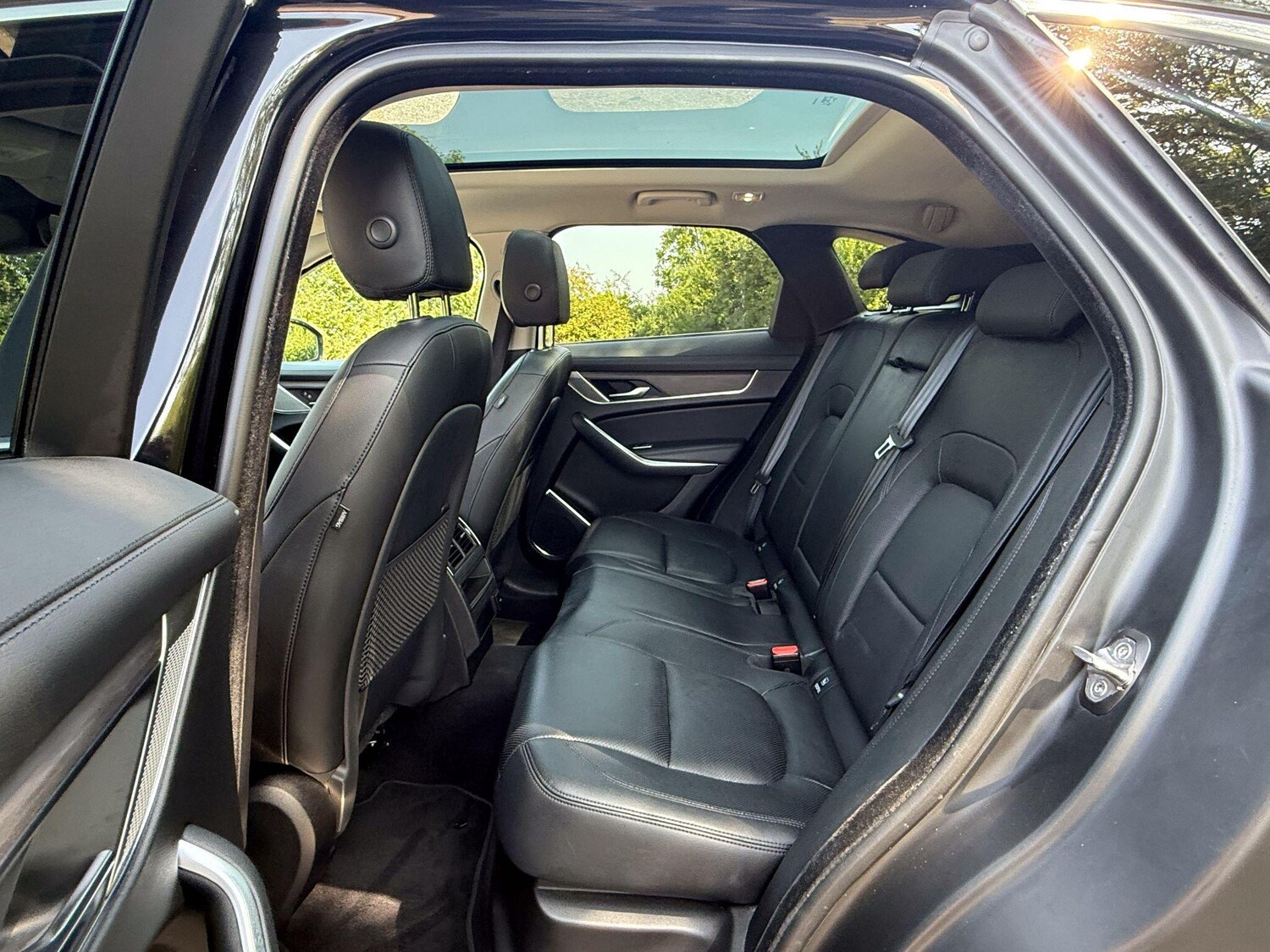 Used Jaguar F-Pace for sale - 77671993: Photo 12