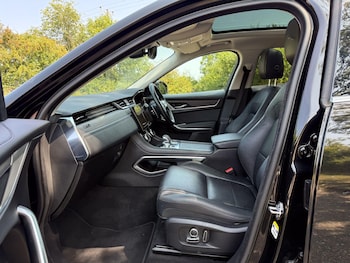 Used Jaguar F-Pace 2021 for sale - 77671993: Photo