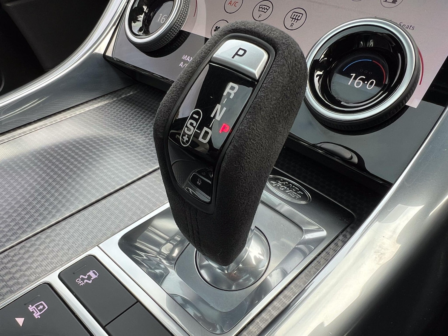 Used Land Rover Range Rover Sport 2020 for sale - 76283087: Photo 40