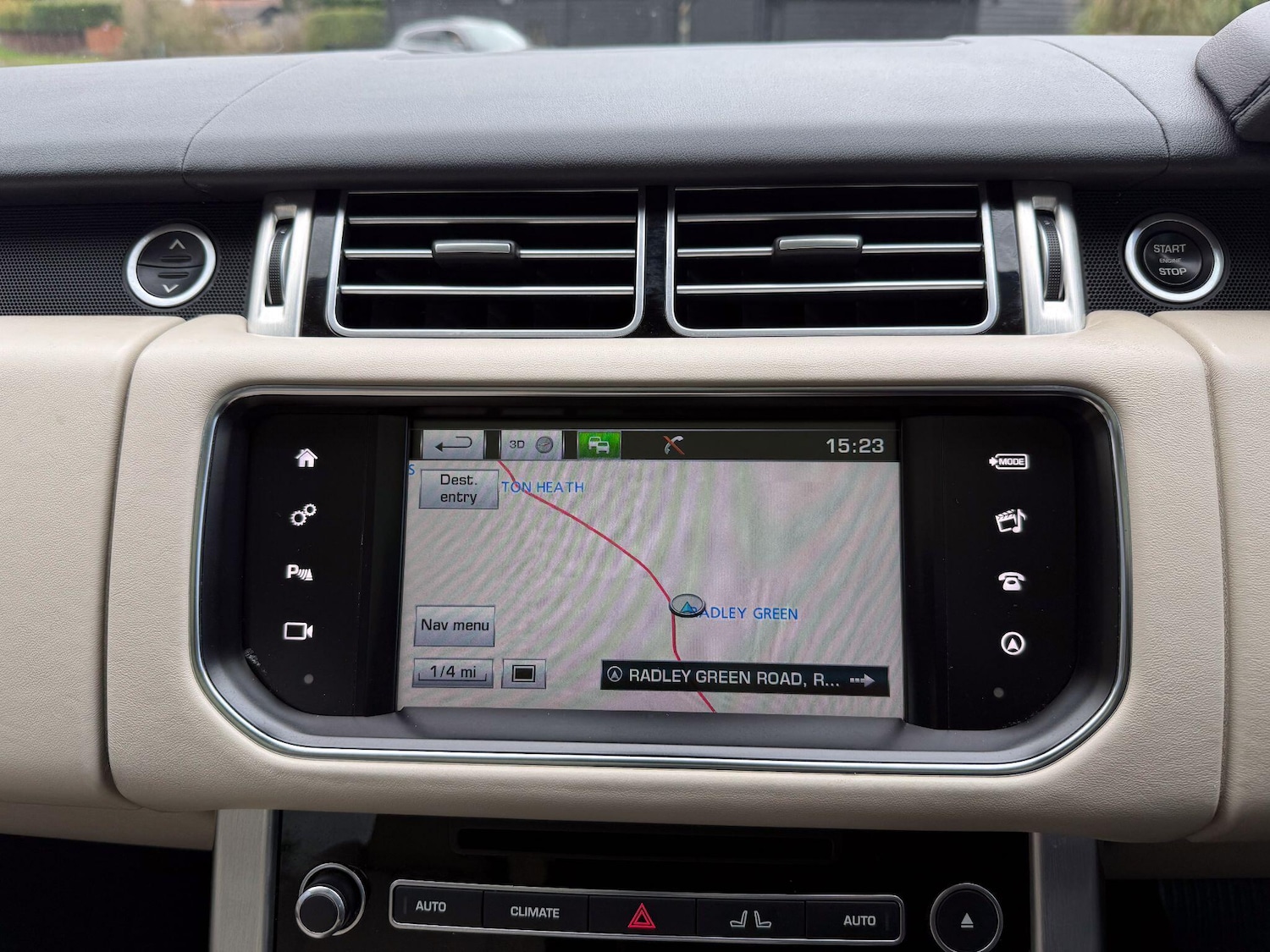 Used Land Rover Range Rover 2016 for sale - 77469213: Photo 16