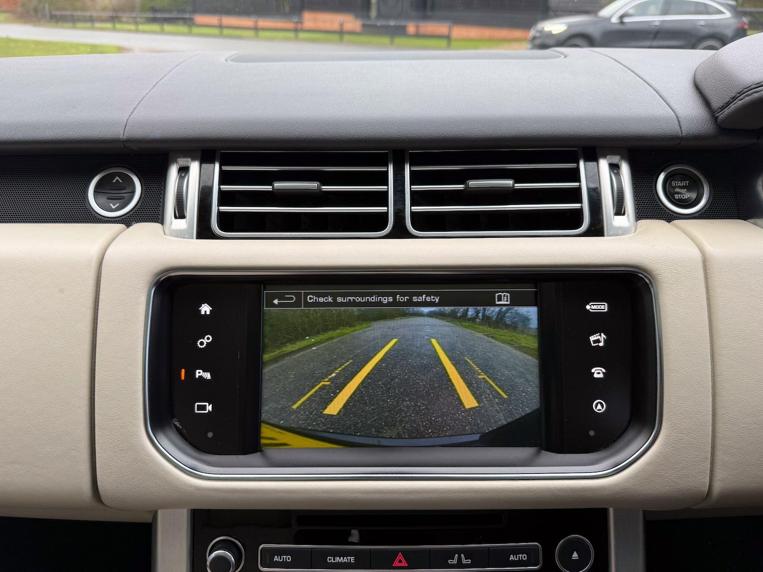 Used Land Rover Range Rover 2016 for sale - 77469213: Photo 17