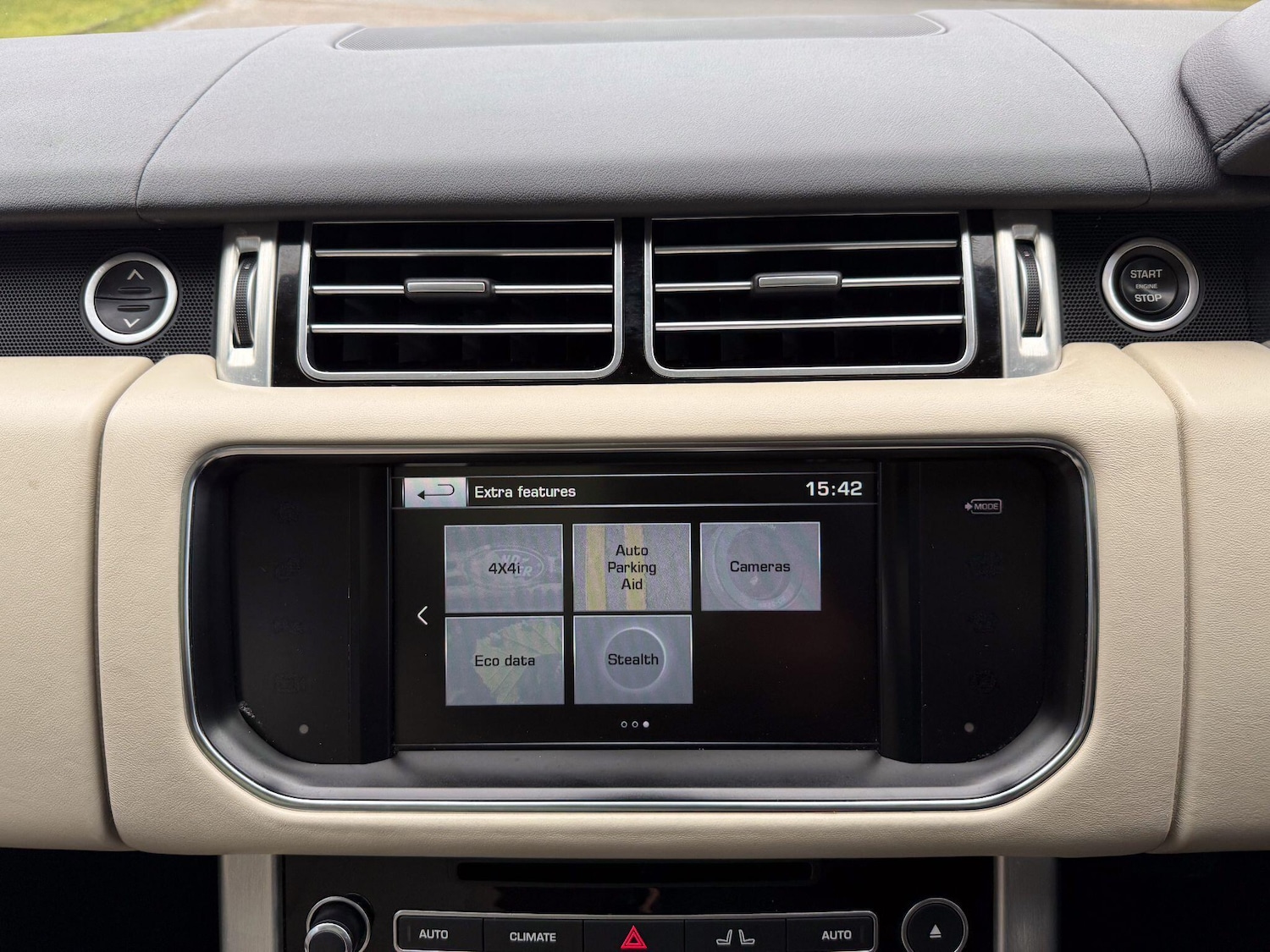 Used Land Rover Range Rover 2016 for sale - 77469213: Photo 21