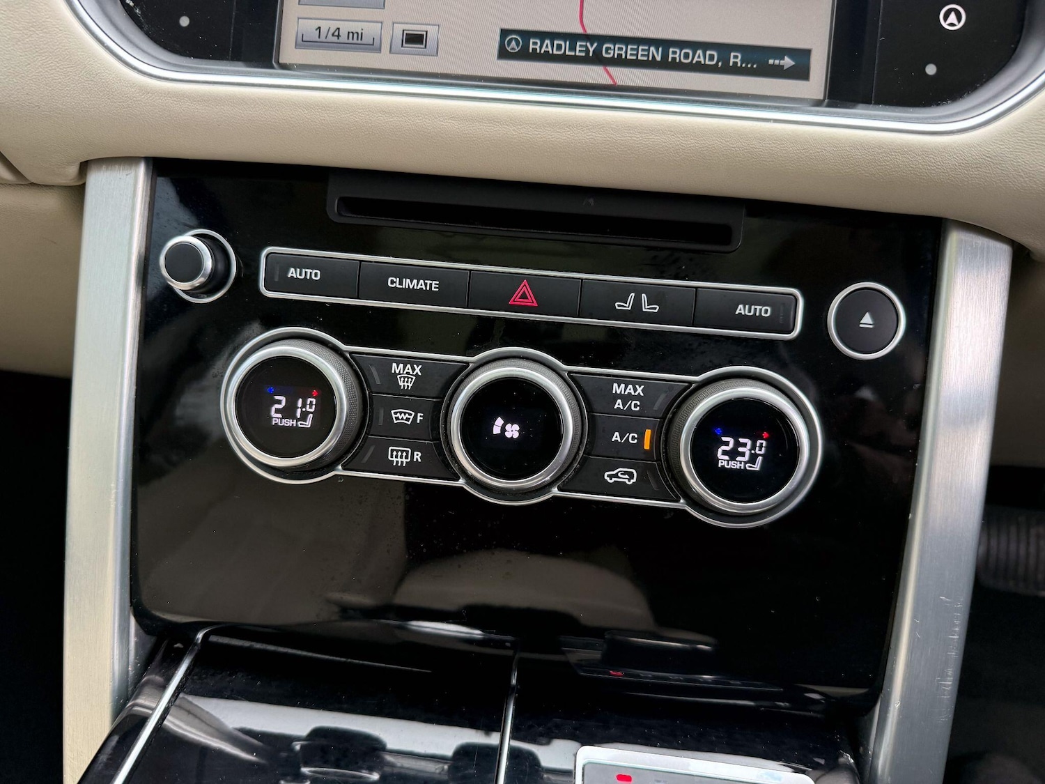 Used Land Rover Range Rover 2016 for sale - 77469213: Photo 23