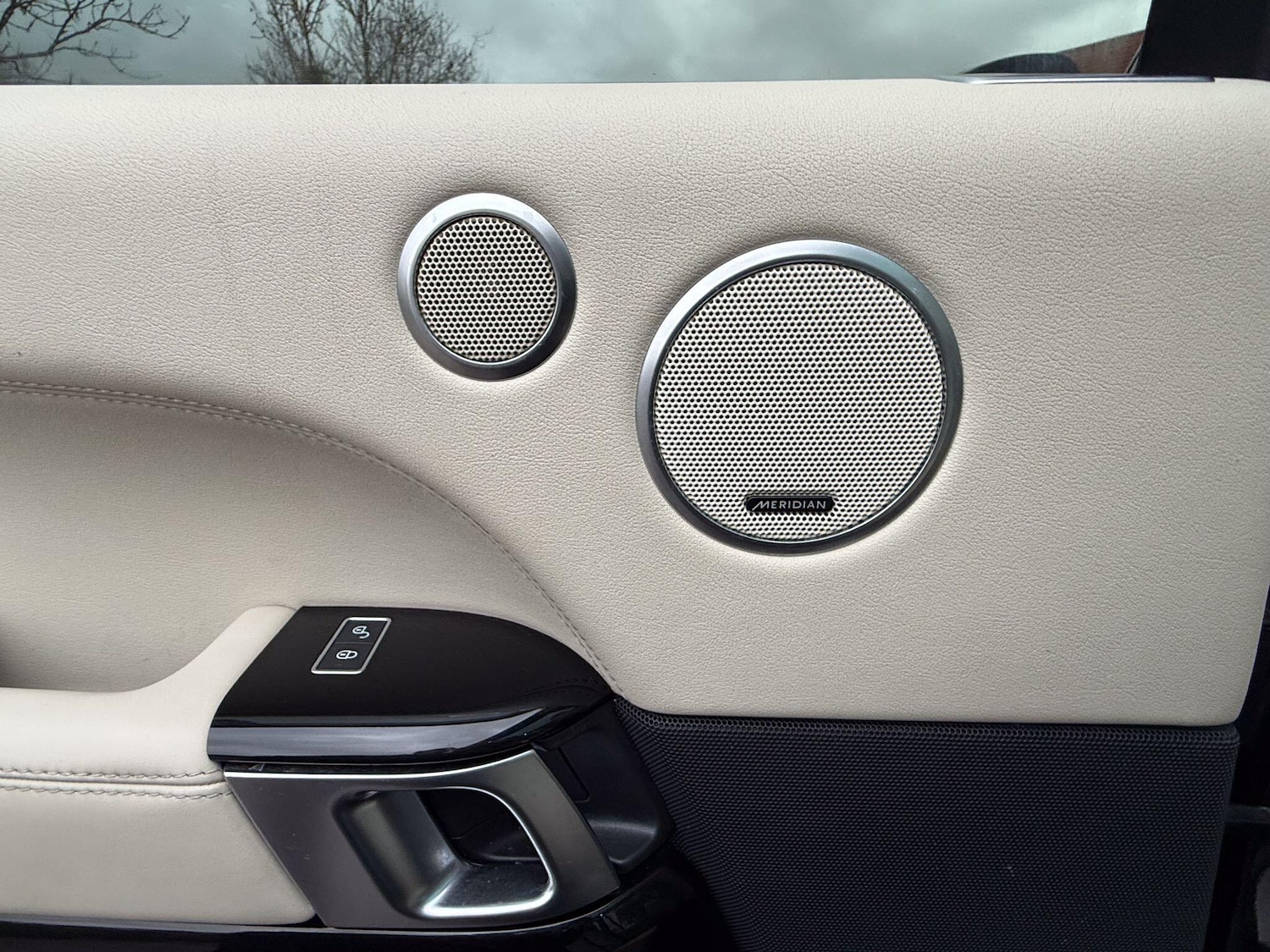 Used Land Rover Range Rover 2016 for sale - 77469213: Photo 8