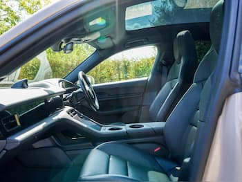 Used Porsche Taycan 2022 for sale - 79521450: Photo