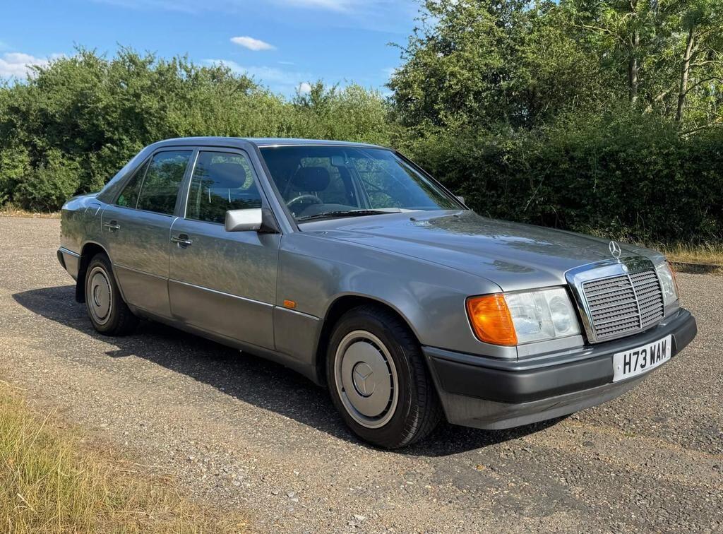 Used Mercedes-Benz 230 1990 for sale - 76059256: Photo 17