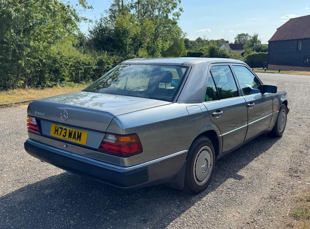 Used Mercedes-Benz 230 1990 for sale - 76059256: Photo 4