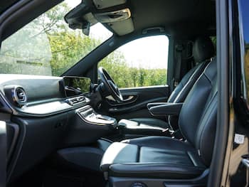 Used Mercedes-Benz V-Class 2025 for sale - 79808427: Photo