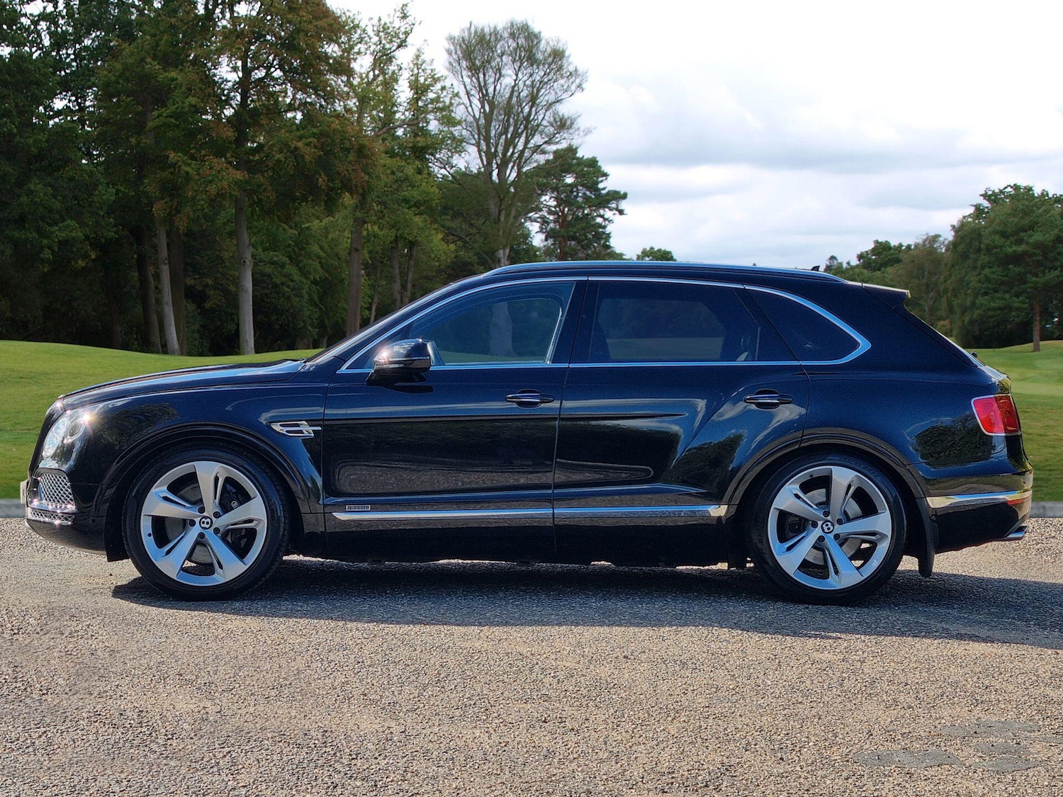 Used Bentley Bentayga for sale - 76072283: Photo 2