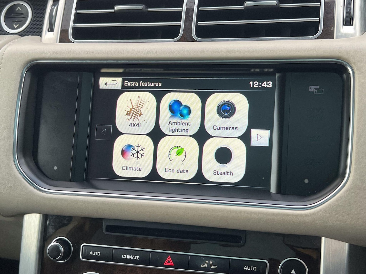 Used Land Rover Range Rover 2015 for sale - 77074690: Photo 35