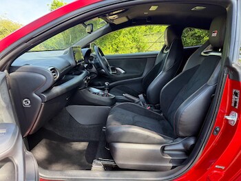Used Toyota Yaris 2021 for sale - 74653721: Photo