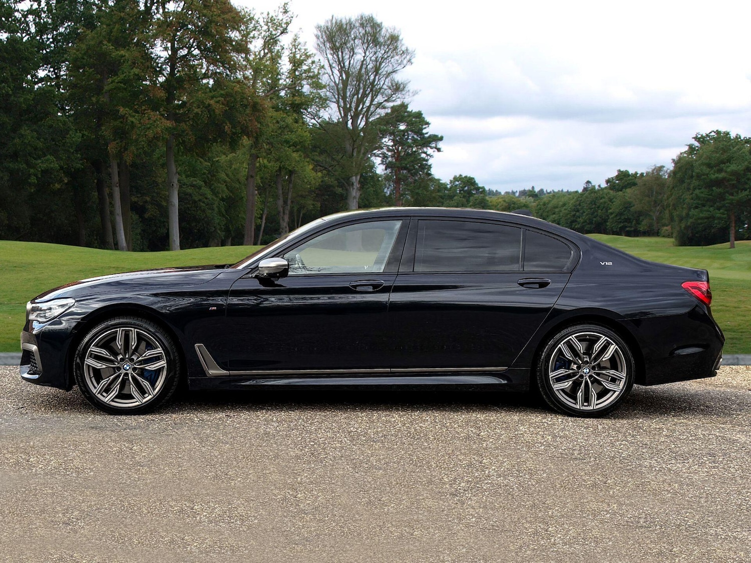 Used BMW 7 Series 2018 for sale - 76423532: Photo 2