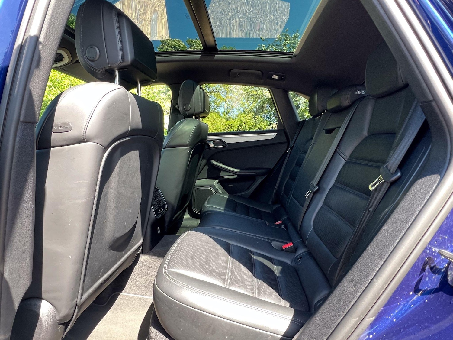 Vehicle 19