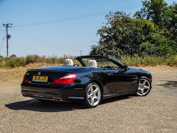 Used Mercedes-Benz SL 2015 for sale - 79362572: Photo
