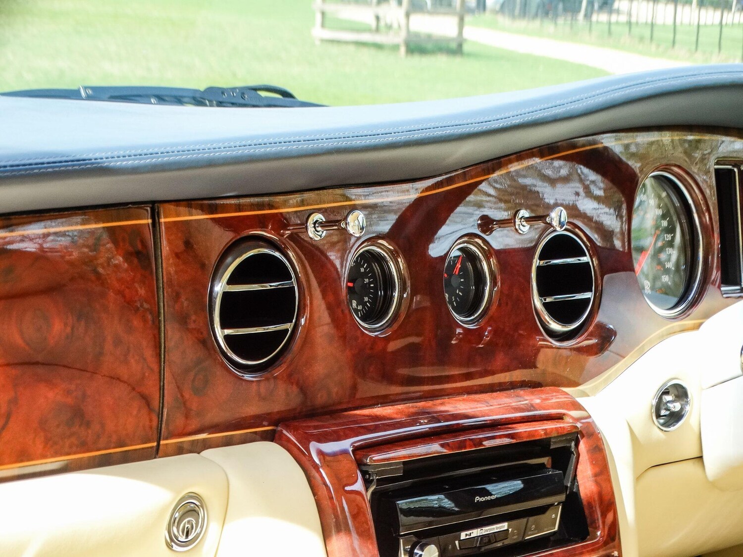 Used Rolls-Royce Silver Seraph 1998 for sale - 78205191: Photo 14