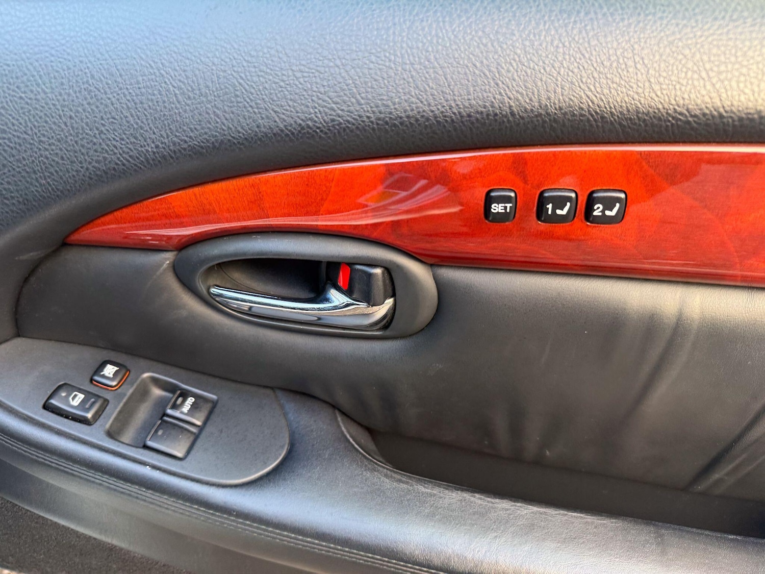 Used Lexus SC 2002 for sale - 77131942: Photo 17