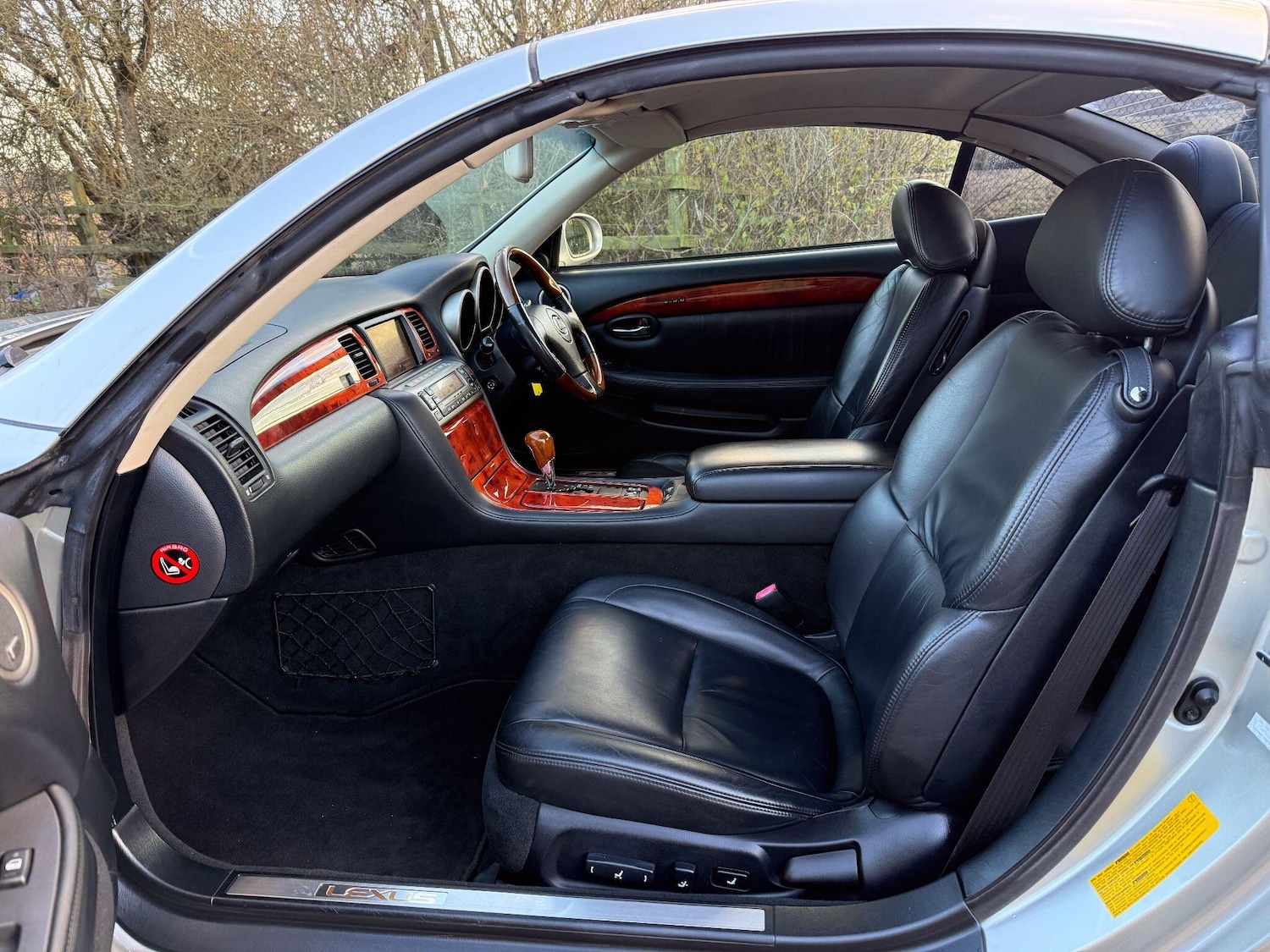 Used Lexus SC 2002 for sale - 77131942: Photo 4