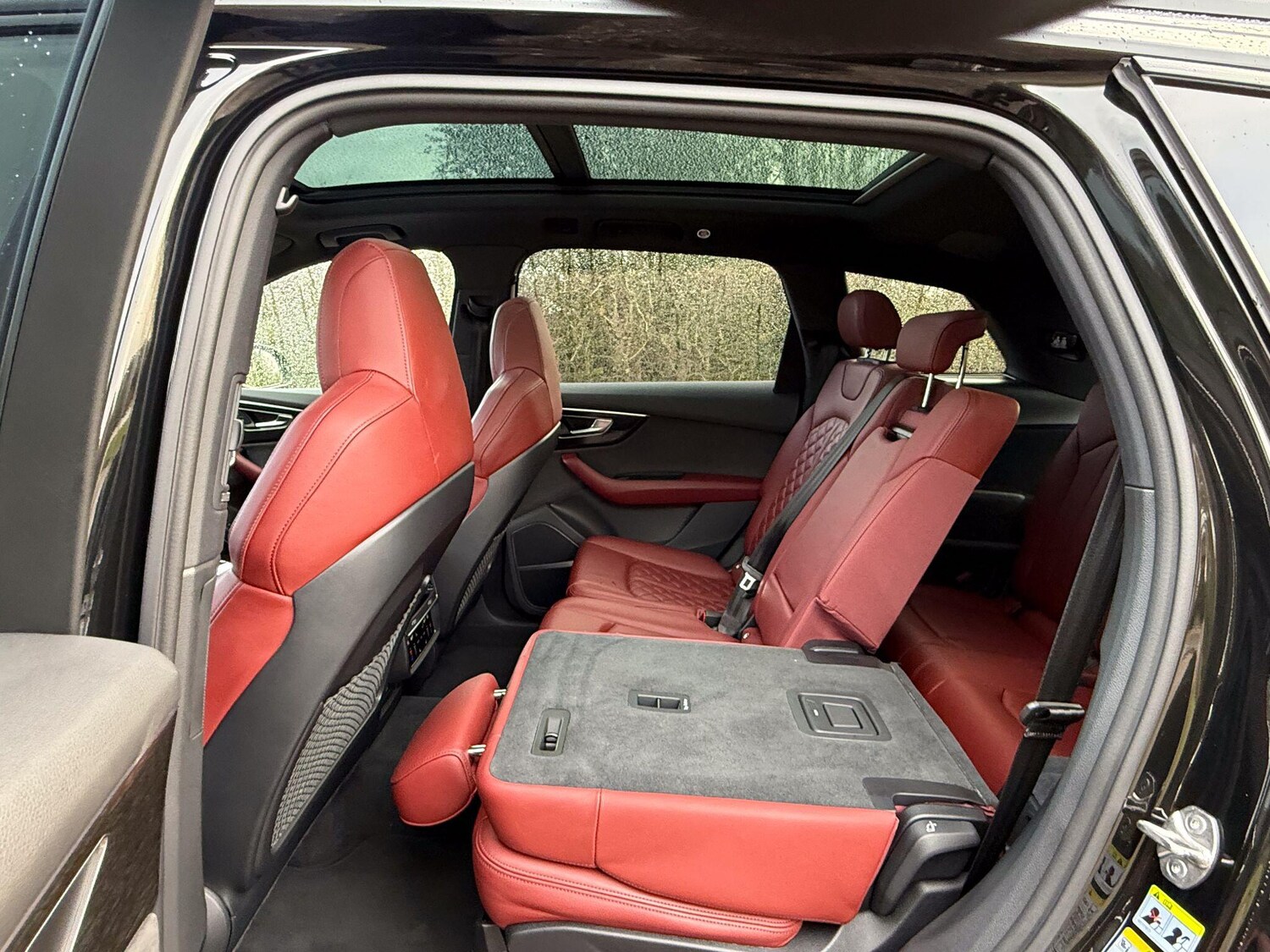 Used Audi SQ7 2023 for sale - 76886909: Photo 15