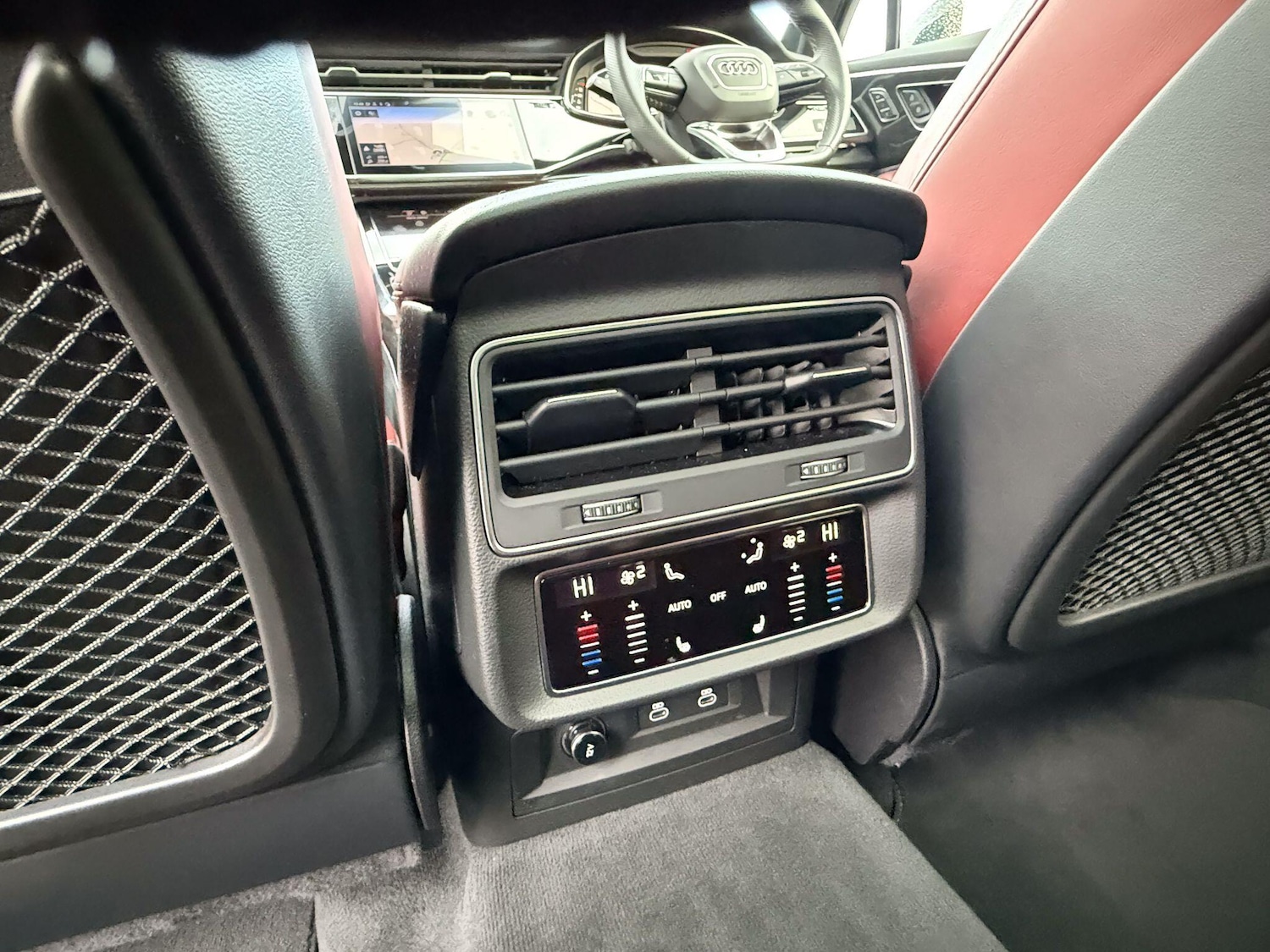 Used Audi SQ7 2023 for sale - 76886909: Photo 16