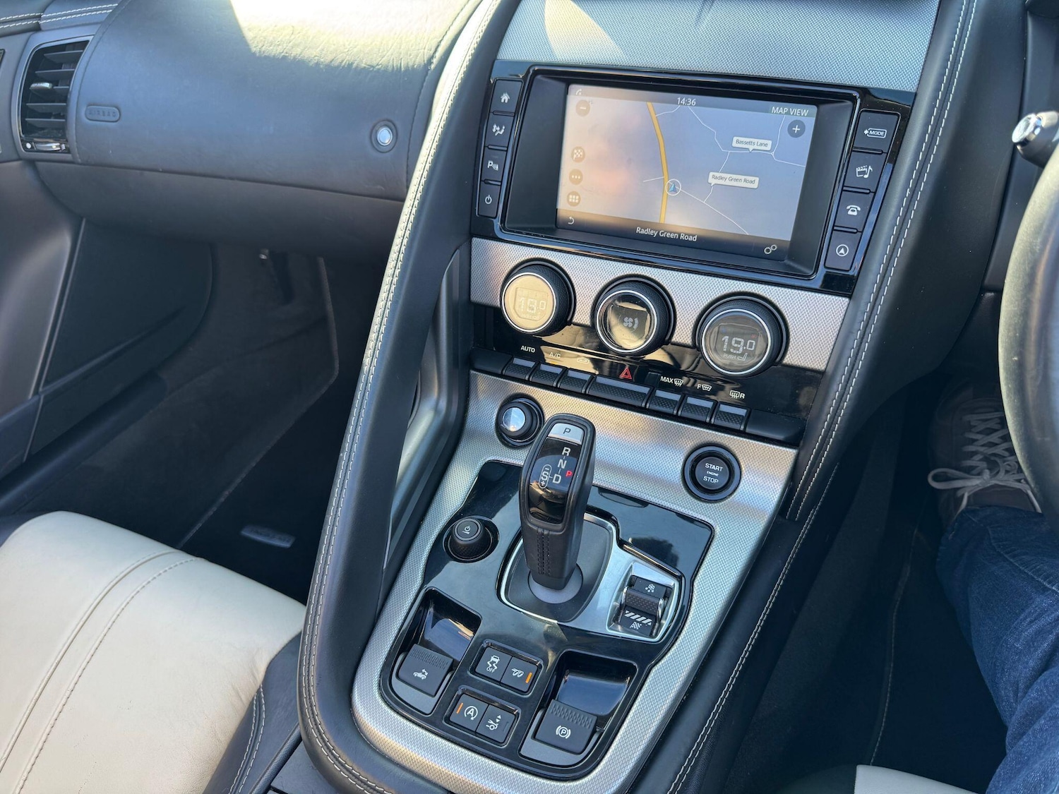 Used Jaguar F-Type for sale - 77737624: Photo 5