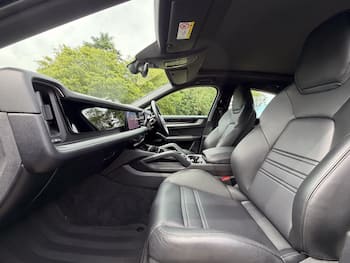 Used Porsche Cayenne 2024 for sale - 79727153: Photo