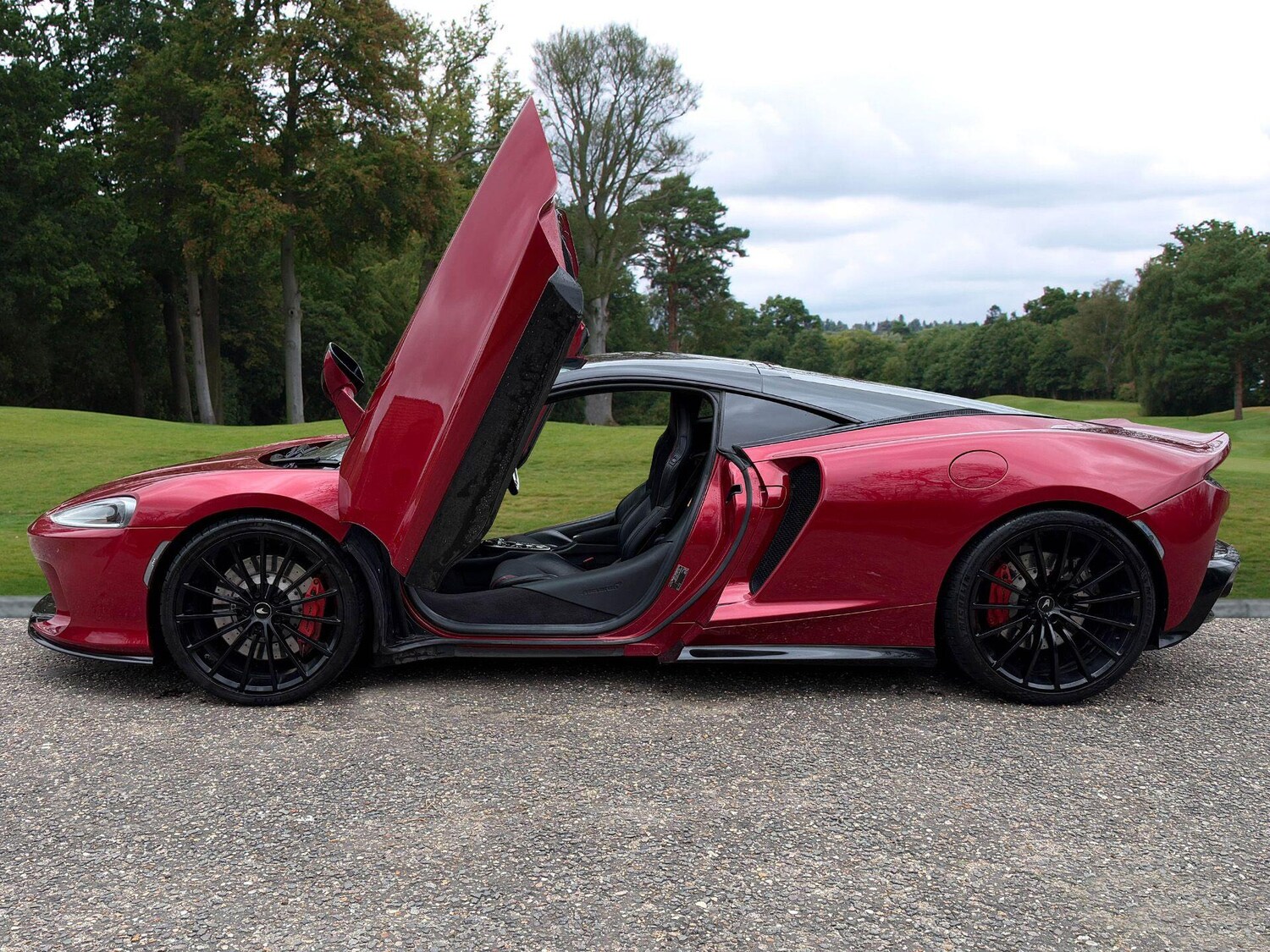 Used McLaren GT 2020 for sale - 77647069: Photo 4
