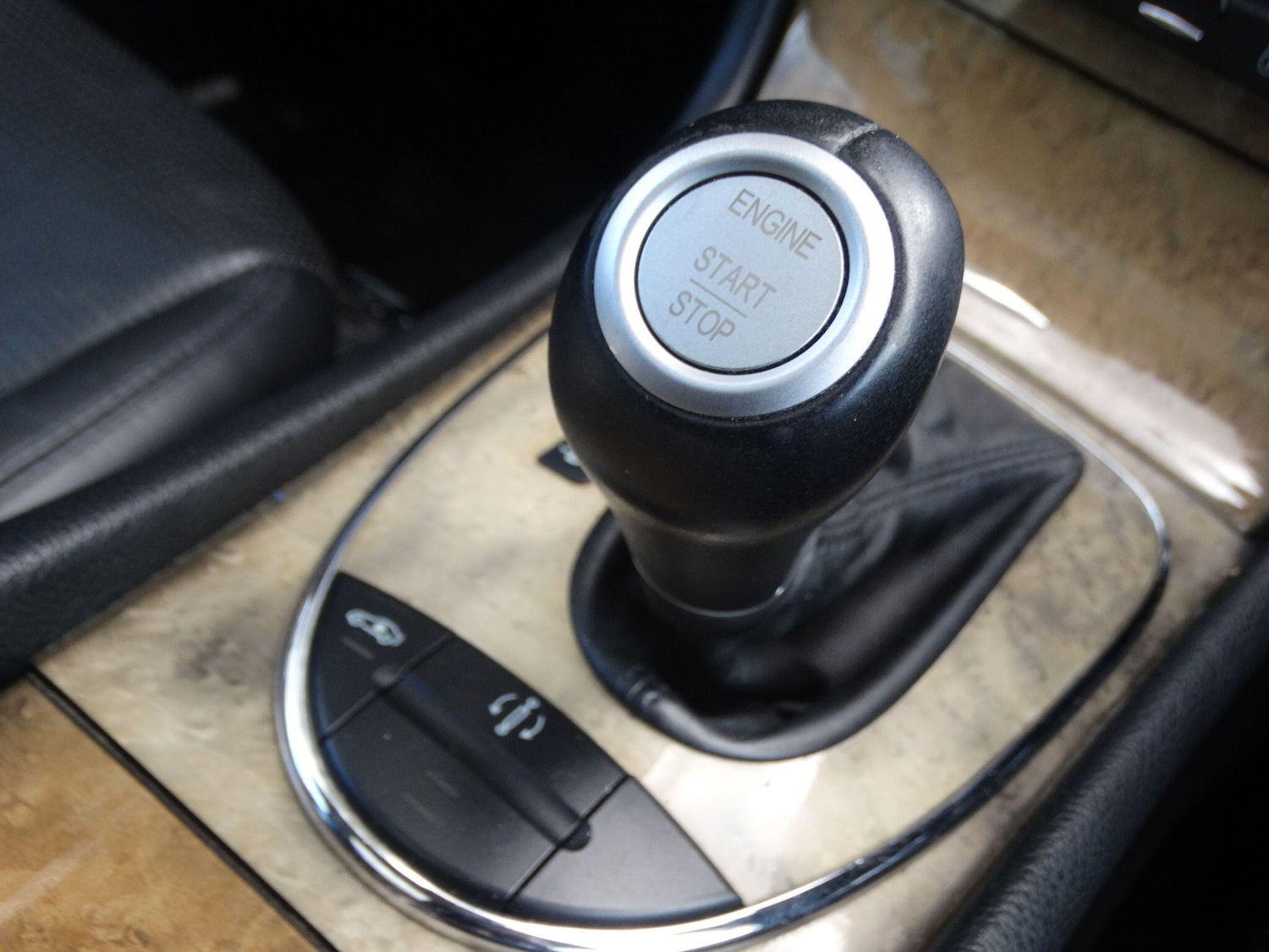 Used Mercedes-Benz E Class for sale - 76989352: Photo 25